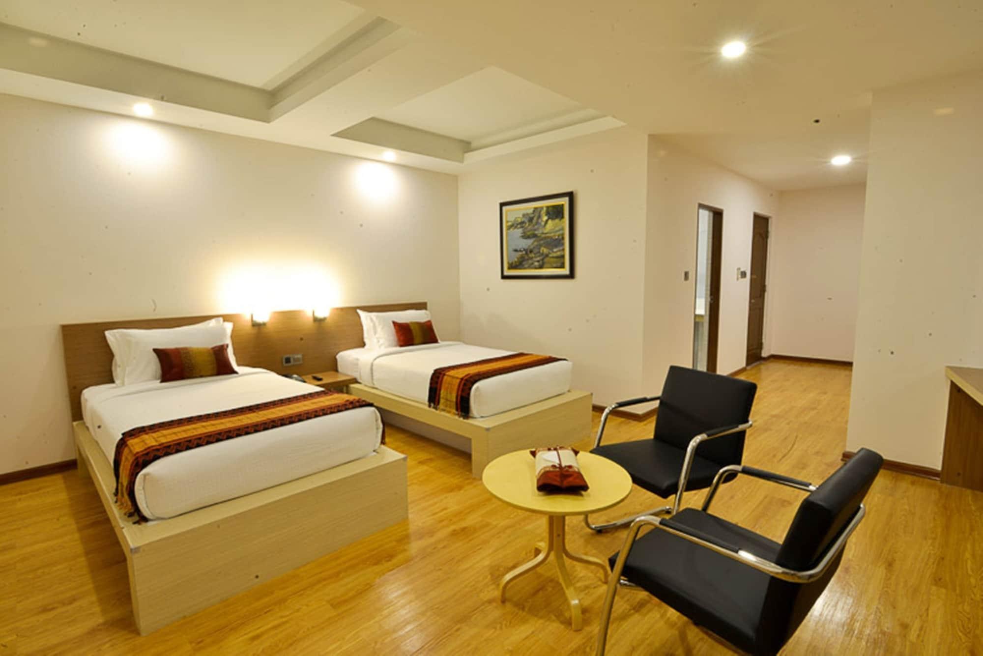 Serene Valley Hotel Yangon Exterior foto